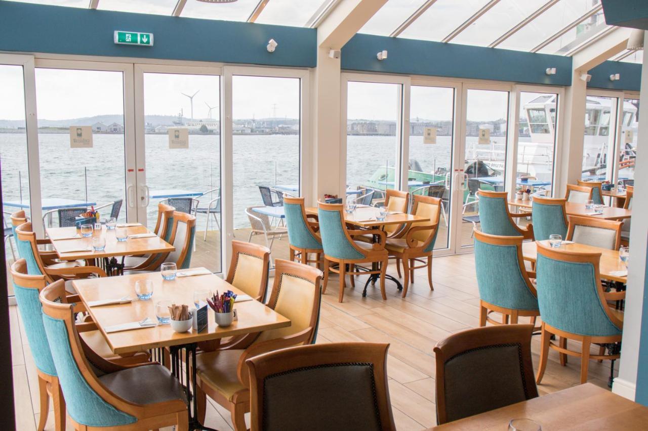 Watersedge Hotel Cobh Exteriör bild