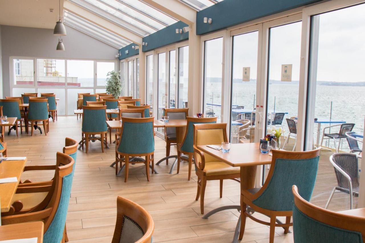 Watersedge Hotel Cobh Exteriör bild